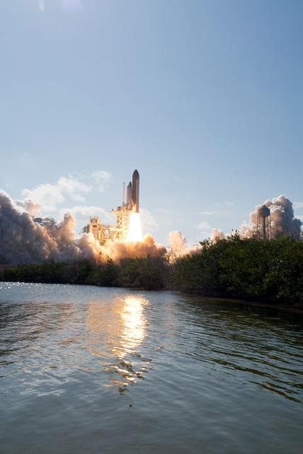 NASA image: STS-124 launch