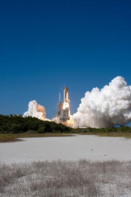 NASA image: STS-124 launch