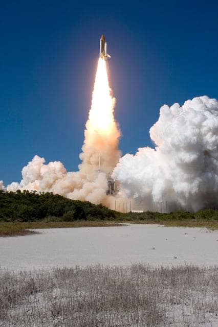 NASA image: STS-124 launch