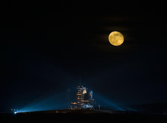 NASA image: STS-126 Space Shuttle Endeavour Launch