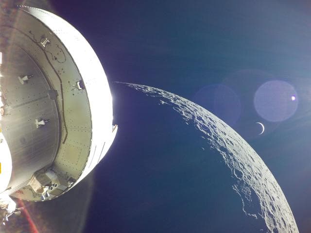 NASA image: Flight Day 20: Orion Captures Earth After Lunar Flyby