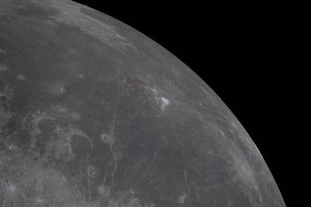 NASA image: Ancient Lava on the Moon