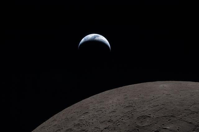 NASA image: Earthset Views