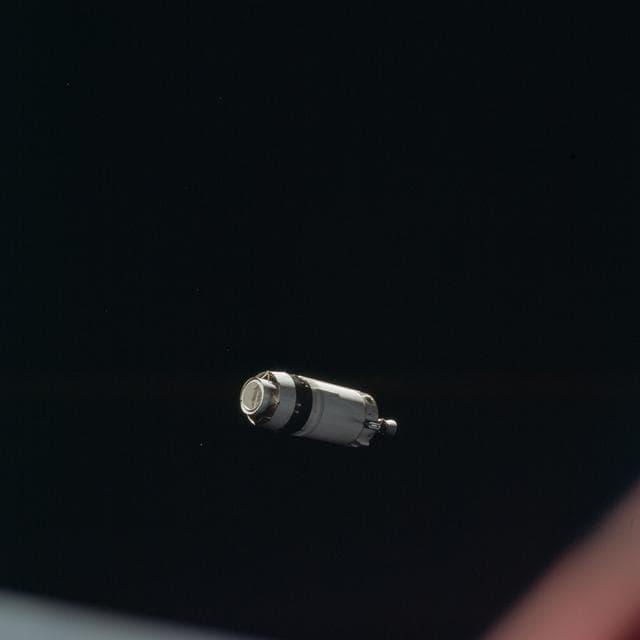 NASA image: View of the Saturn V third stage from which the Apollo 8 has separated
