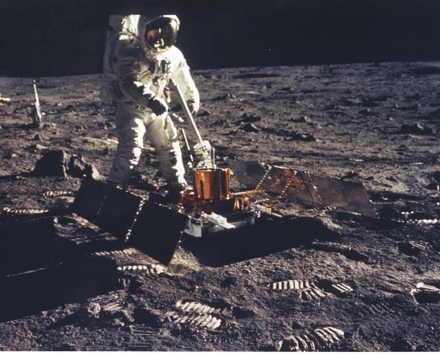 NASA image: KSC-AS11-40-5951