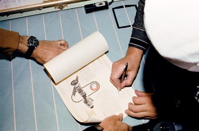 NASA image: Joint certificate marking historical moment during ASTP rendezvous