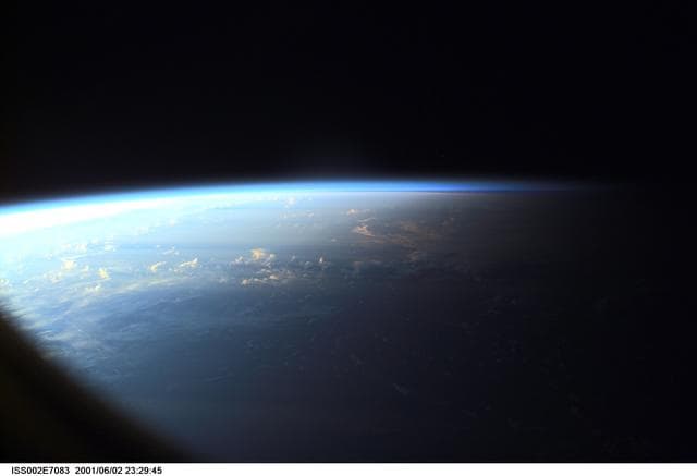 NASA image: Earth limb taken by the Expedition Two crew