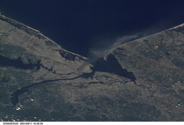 NASA image: Earth observation images taken during the Expedition Three mission