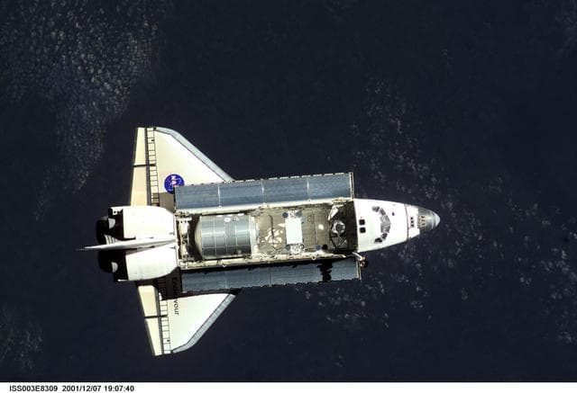 NASA image: View of the docking approach of Endeavour taken during Expedition Three