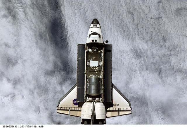 NASA image: View of the docking approach of Endeavour taken during Expedition Three