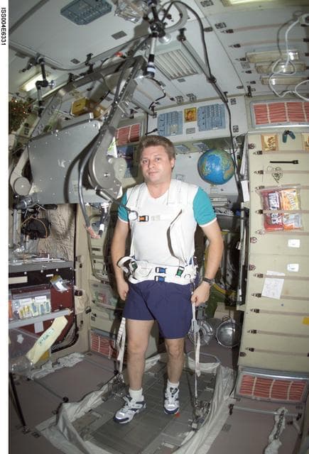 NASA image: Onufrienko exercises on the TVIS during Expedition Four