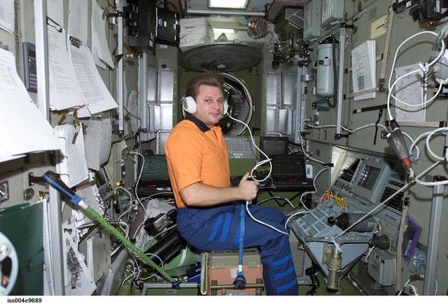 NASA image: Onufrienko at COMM system in the SM during Expedition Four