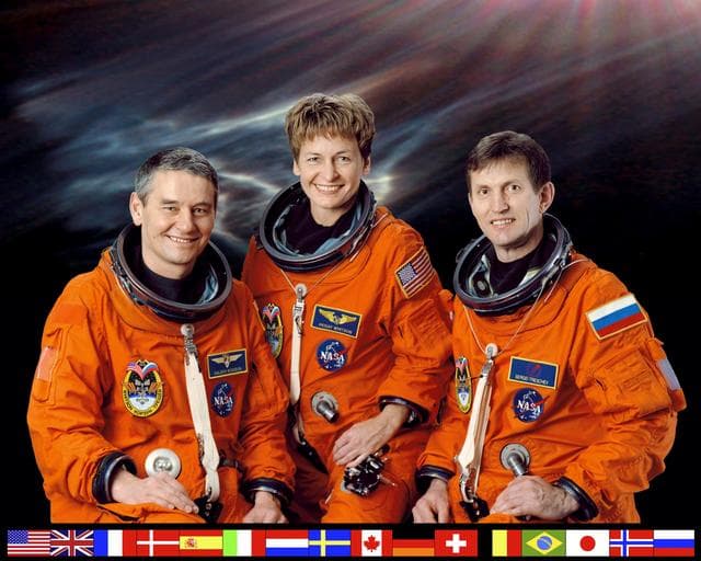 NASA image: Official portrait of the ISS Expedition Five crewmembers