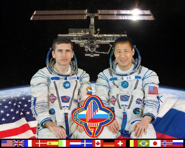 NASA image: Expedition Seven Crew Portrait
