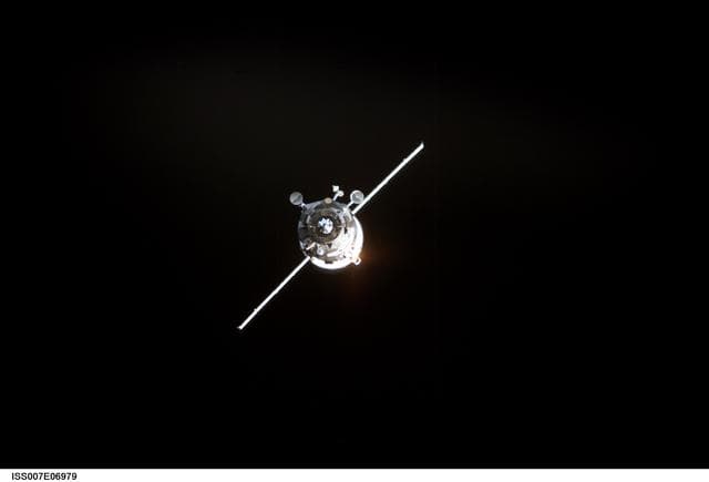 NASA image: Progress capsule approaching ISS for docking