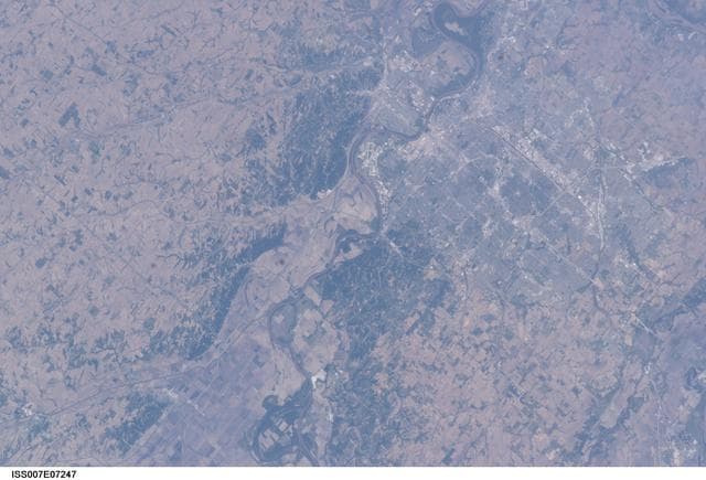 NASA image: Earth Observations taken by the Expedition Seven crew