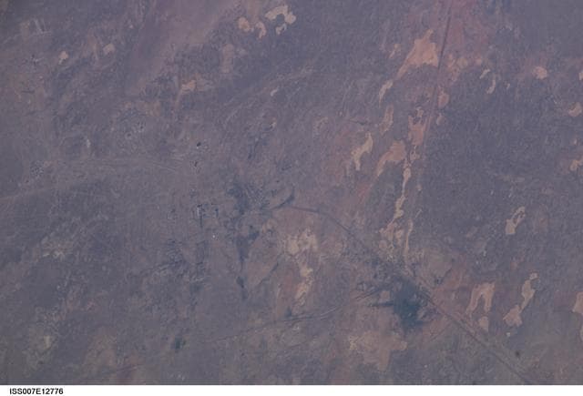 NASA image: Earth observations taken by the Expedition Seven crew