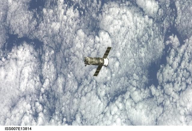NASA image: Progress 12P approaching ISS