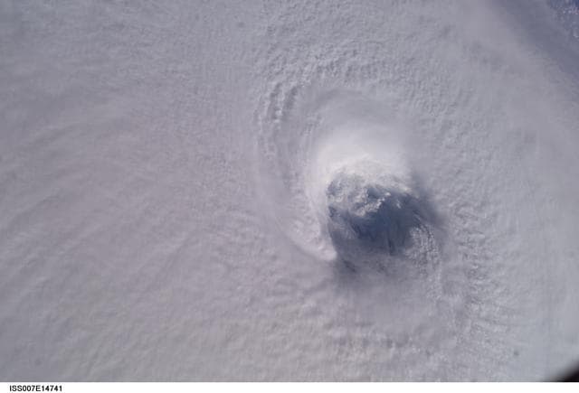 NASA image: Earth observations taken by the Expedition Seven crew