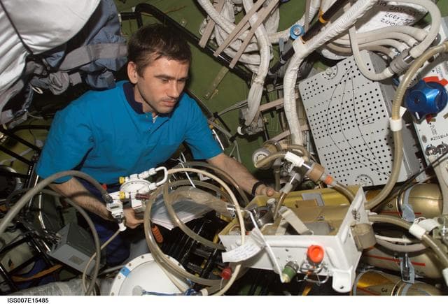 NASA image: Malenchenko during checkout of Orlan spacesuits