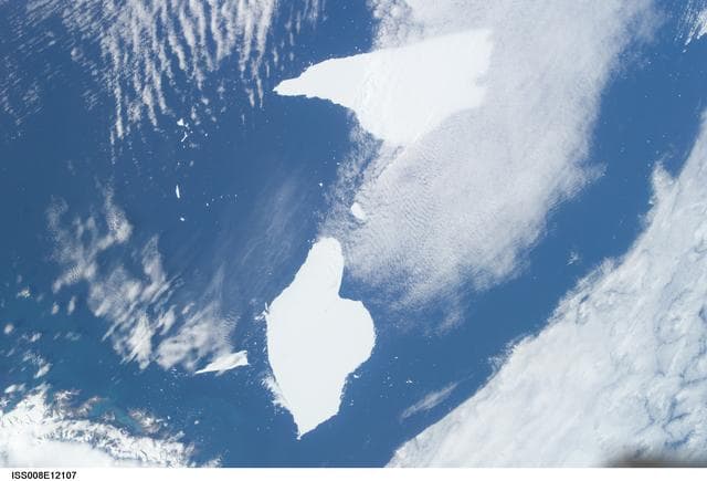 NASA image: Crew Earth Observations (CEO) taken during Expedition 8
