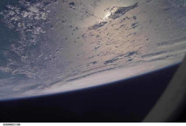 NASA image: iss009e21109