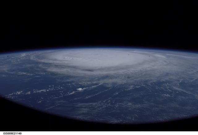 NASA image: iss009e21149