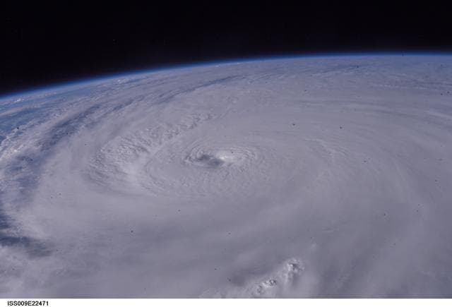 NASA image: iss009e22471