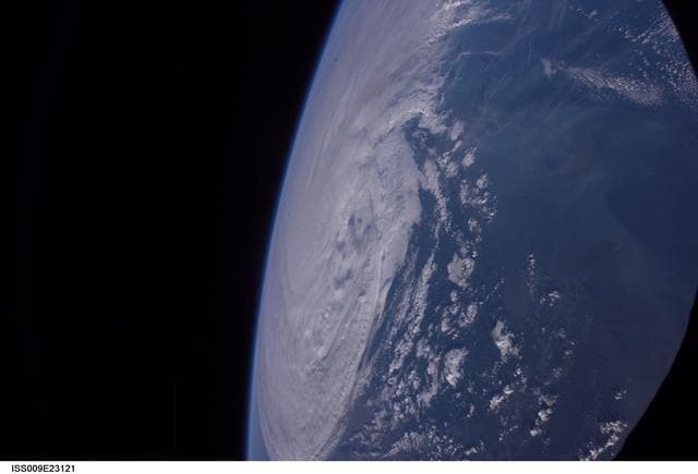 NASA image: iss009e23121