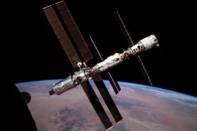 NASA image: Expedition One crew flyaround of ISS