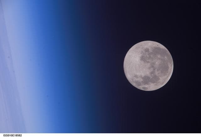 NASA image: View of moon taken by the Expedition 10 crew