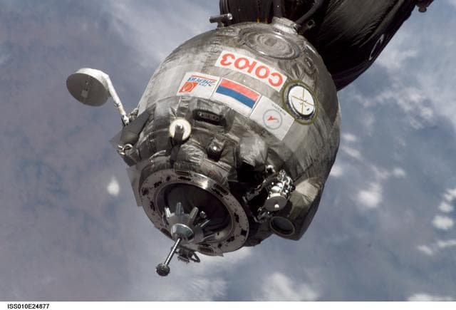 NASA image: iss010e24877