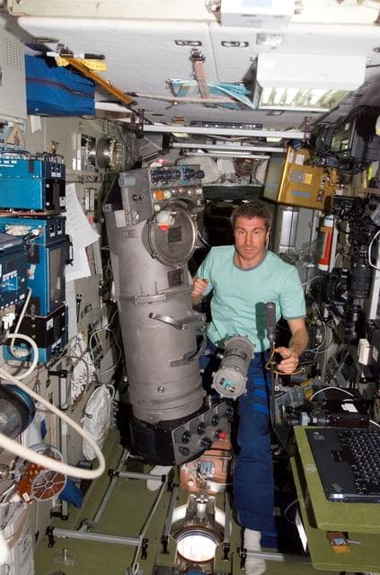 NASA image: Krikalev during Elektron repair