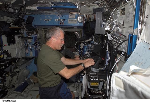 NASA image: Phillips and Krikalev  in U.S. Laboratory during SSRMS proficiency training