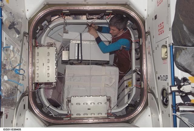 NASA image: Krikalev in PMA - 3