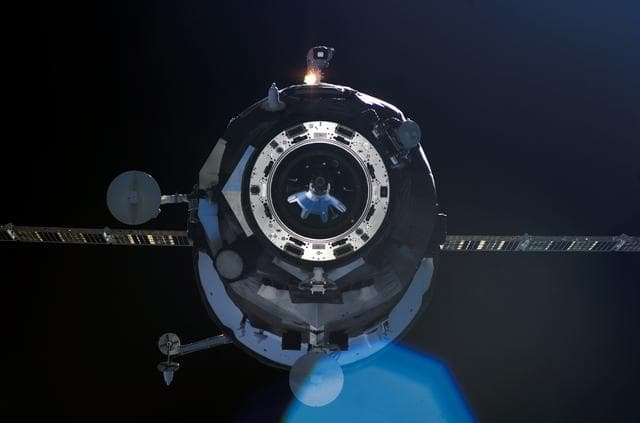 NASA image: Progress Spacecraft docks with the ISS during Expedition 12