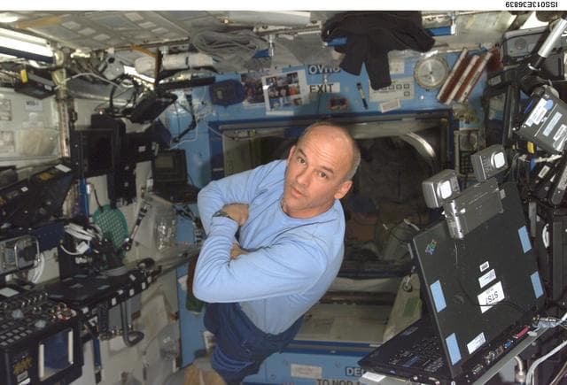 NASA image: Williams poses for photo in the U.S. Laboratory during Expedition 13