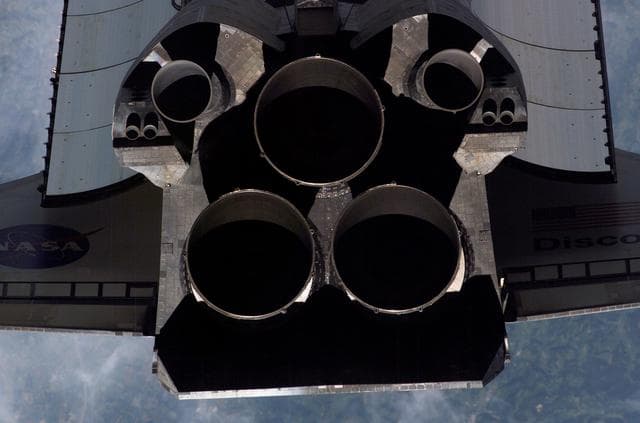 NASA image: Mapping sequence performed during the STS-121 R-Bar Pitch Maneuver