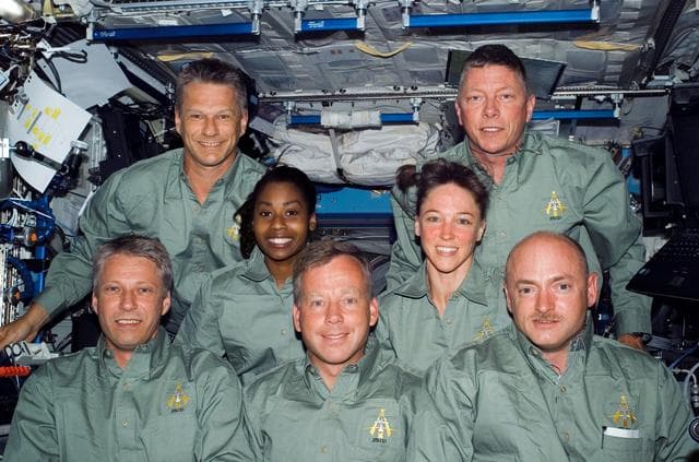 NASA image: Group portrait of STS-121 crewmembers