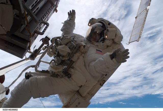 NASA image: EVA 3