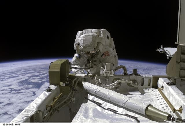 NASA image: iss014e13458