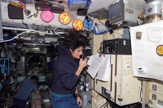 NASA image: Williams on Ham Radio in Zvezda