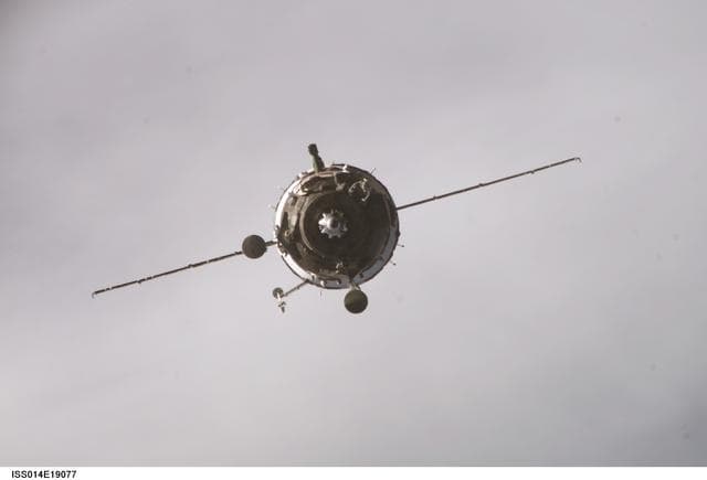 NASA image: Soyuz 14 (TMA-10) spacecraft approaches the International Space Station