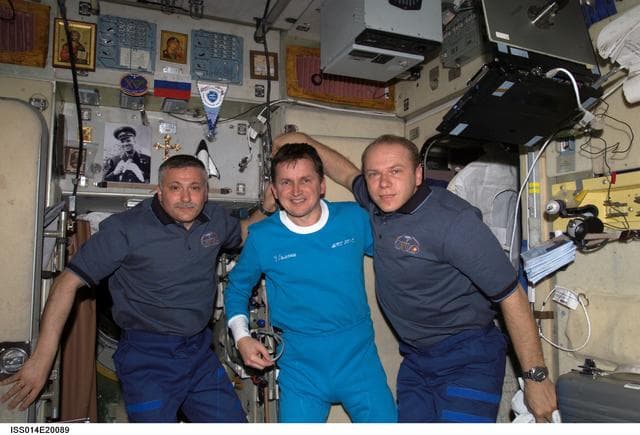 NASA image: Simonyi and Expedition 15 crew in the Zvezda Service module