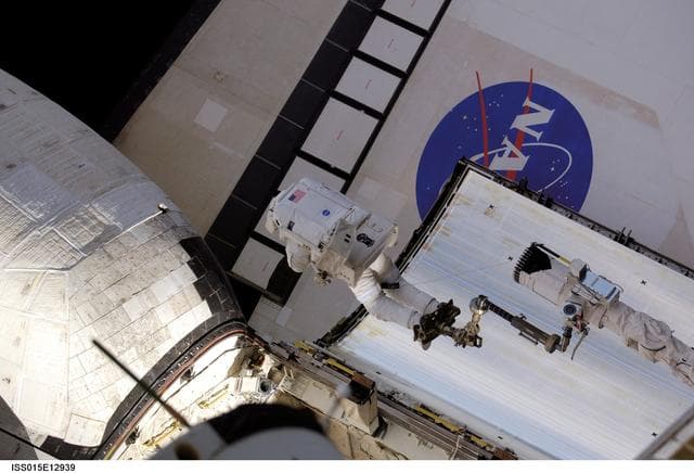 NASA image: Olivas participating in EVA during Expedition/STS-117 Joint Operations