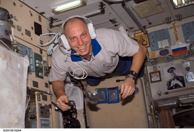 NASA image: View of Anderson posing for a photo in the SM during Expedition 15
