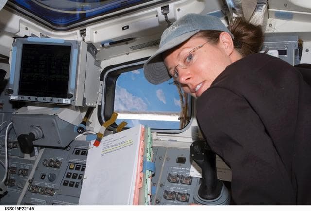 NASA image: Caldwell in the aft FD of STS-118 Space Shuttle Endeavor