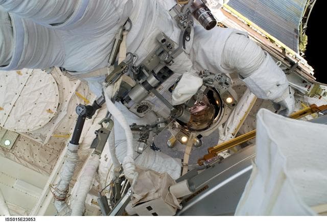 NASA image: View of MS Williams working on the US Lab during EVA 4 for Expedition 15/STS-118 Joint Operations