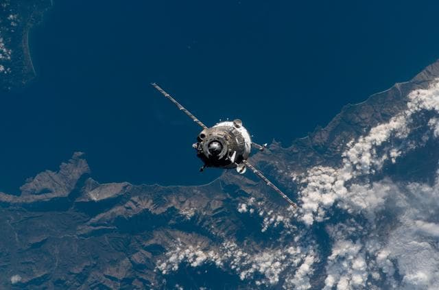 NASA image: View of the Soyuz TMA-11 on approach to the ISS