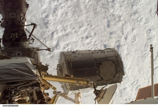 NASA image: SSRMS maneuvering Node 2
